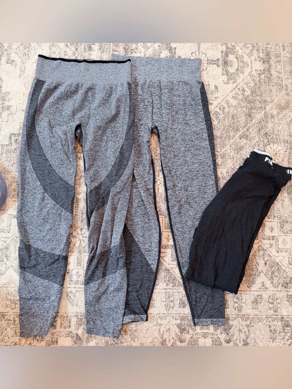 PINK Victoria's Secret Heather Gray & Charcoal Seamless Leggings
